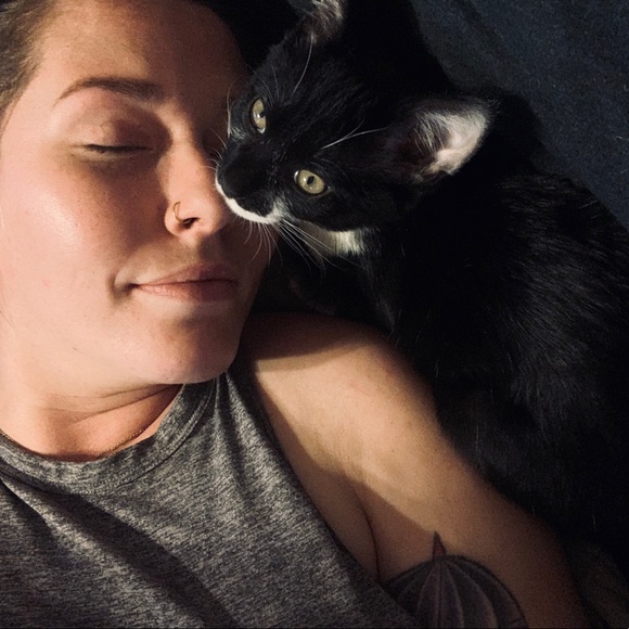 Meet your Posher, Mj - Picture 1 of 1